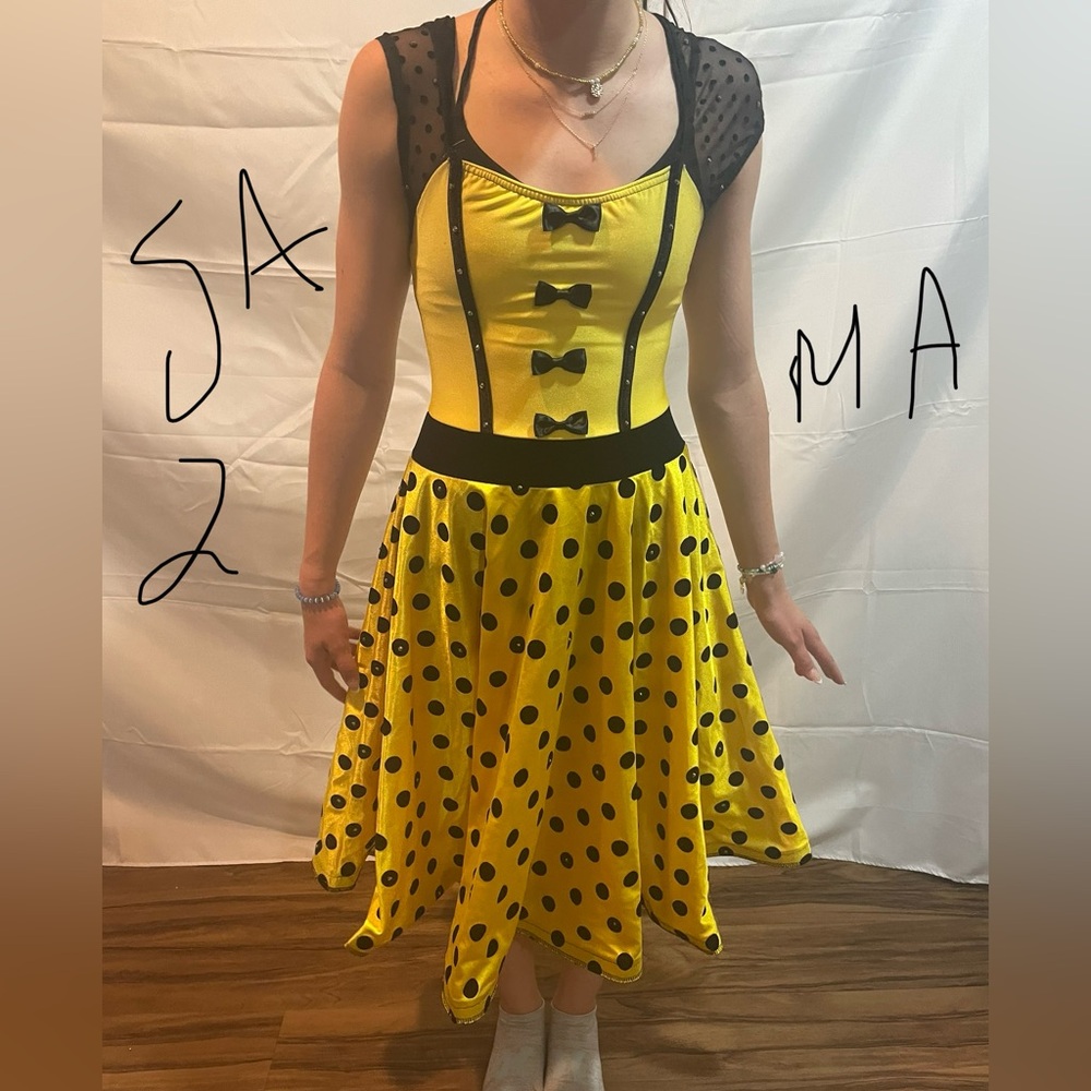 Costume